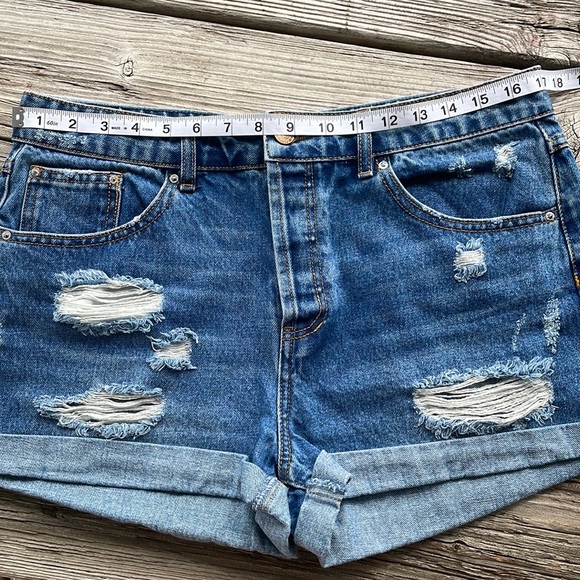 Forever 21 Denim Shorts Button Fly Large - Picture 5 of 8